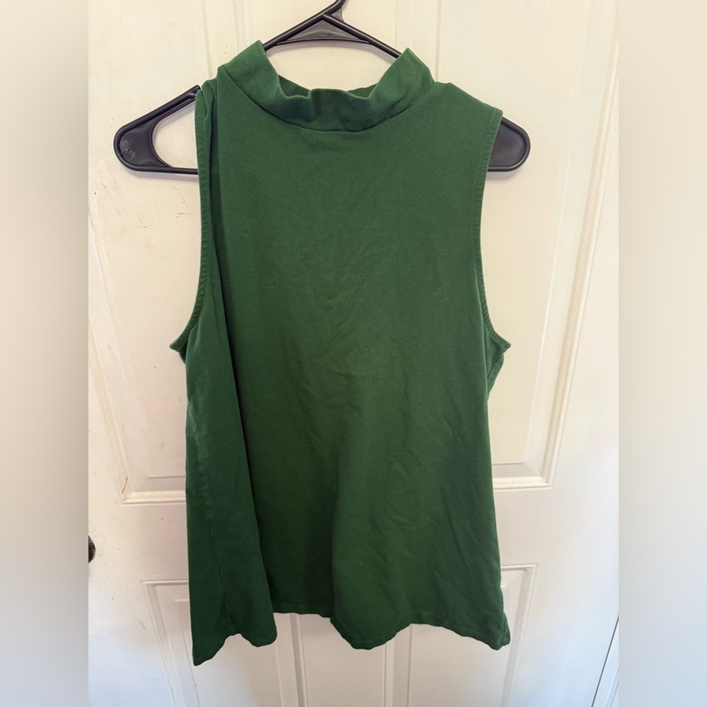 Plus Size Green Sleeveless Top